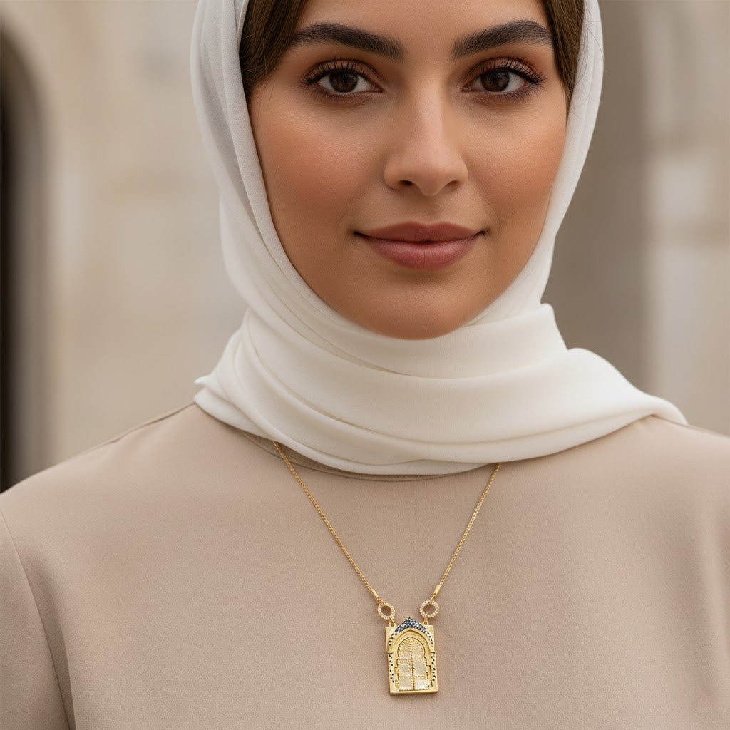 Gate of Hikmah Pendant